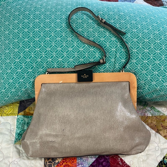 REHAB! Kate Spade wood frame cross body - Picture 1 of 16